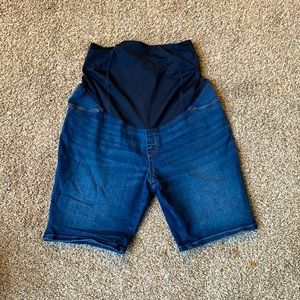 Maternity ❄️3/$17